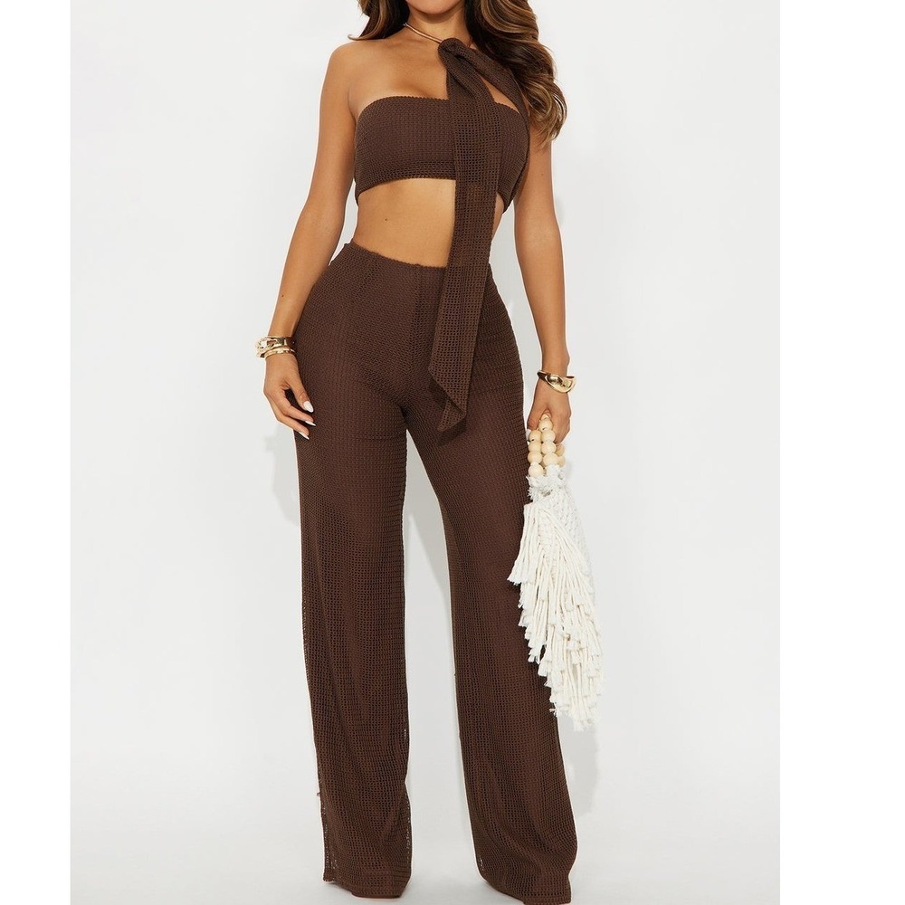 Jumpsuit Crochet Brown One Shoulder Cutout Sz M Fashion Nova - Picture 2 of 6